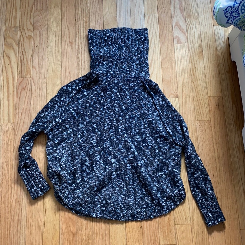 Lucky turtleneck sweater